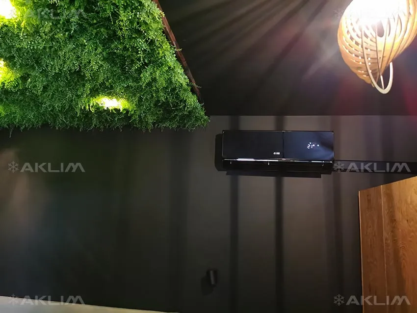 Montaż klimatyzacji do domu AUX Halo Deluxe jednostka wewnętrzna