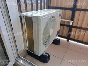 Montaż klimatyzacji AUX w mieszkaniu Lublin