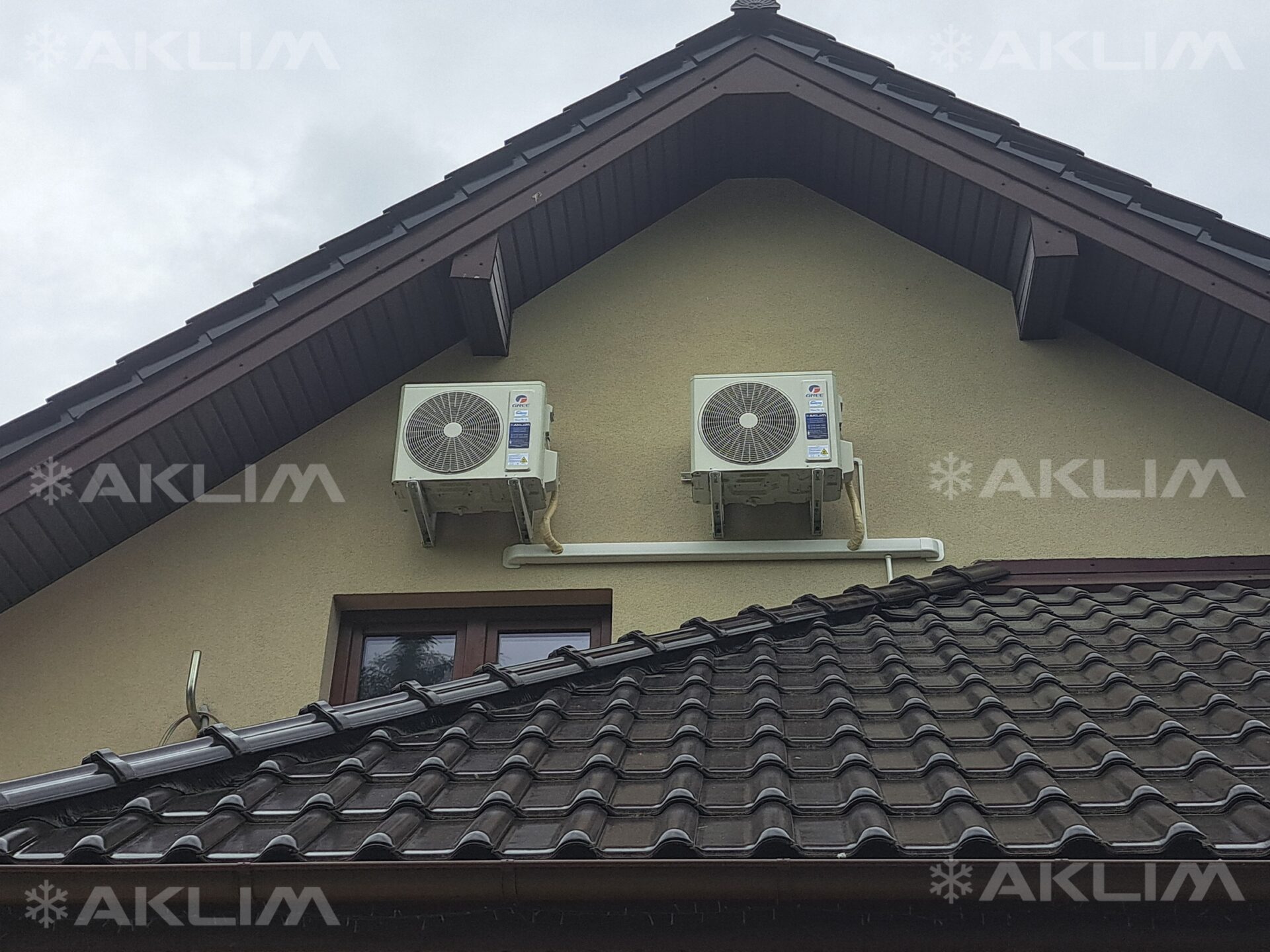 Montaż klimatyzacji do domu w Radawcu obok Lublina 2 jednostki zewnętrzne